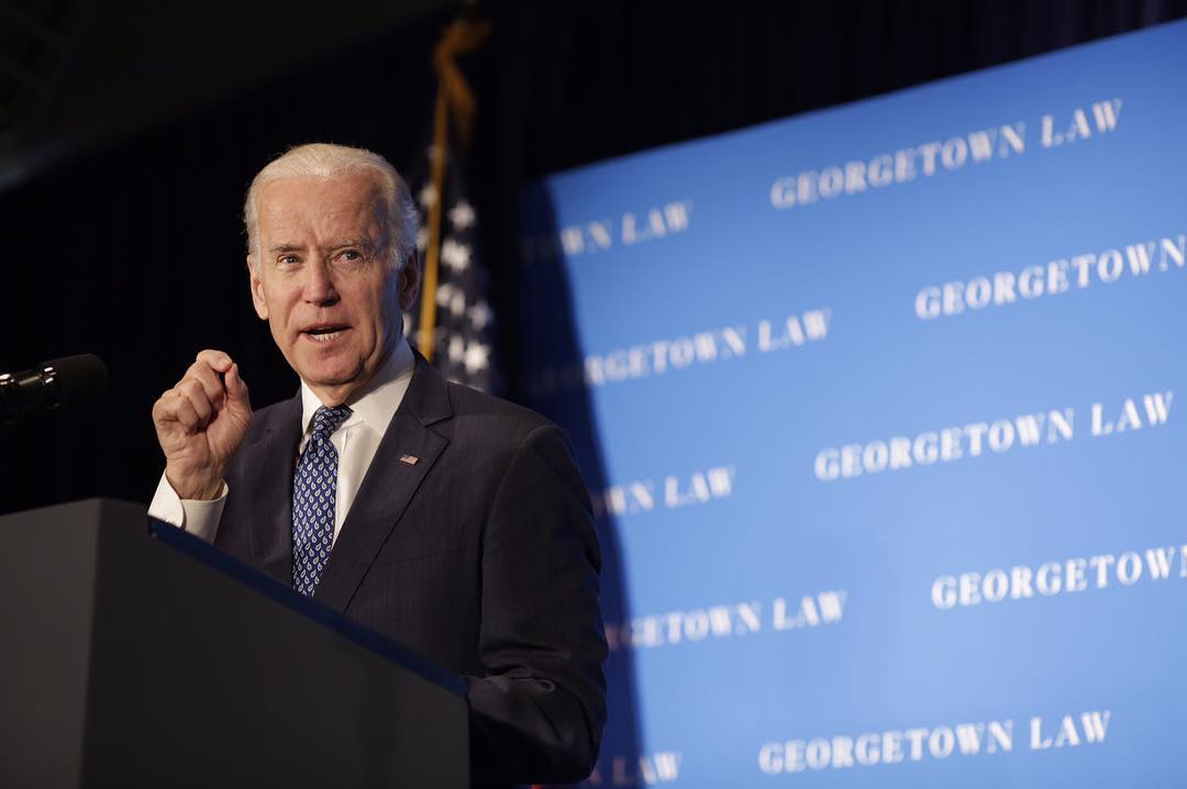 Joe Biden bei einer Rede in Georgetown Law im Jahr 2016.